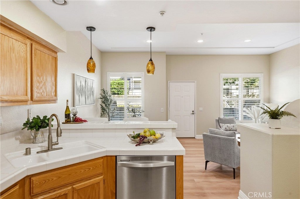 41 Carlsbad Lane, Aliso Viejo CA 92656 - Photo 22