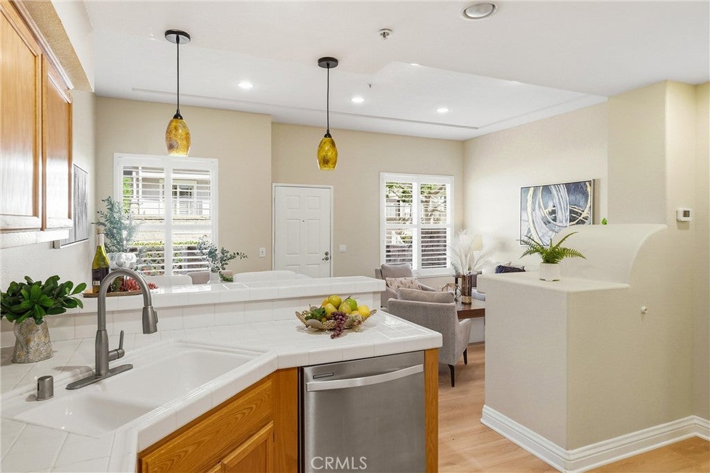41 Carlsbad Lane, Aliso Viejo CA 92656 - Photo 20