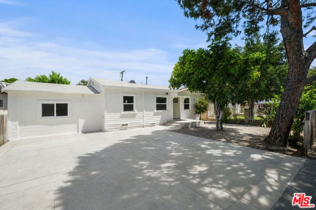 2027 S California Street, San Gabriel CA 91776