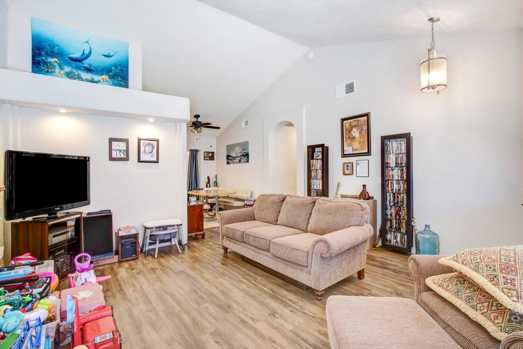 30485 Anaconda Ct