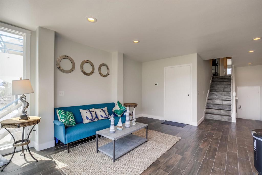 Mission Beach - Residential Income