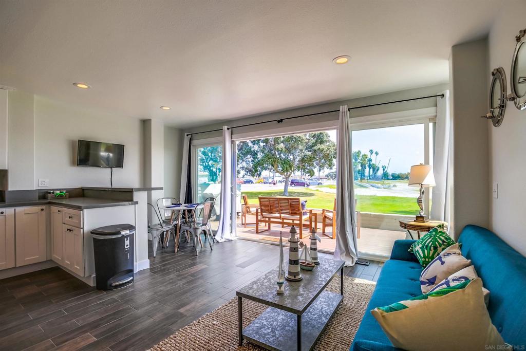 Mission Beach - Residential Income