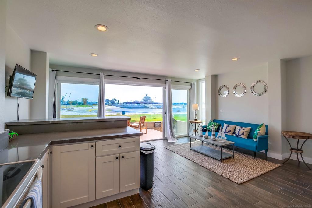 Mission Beach - Residential Income