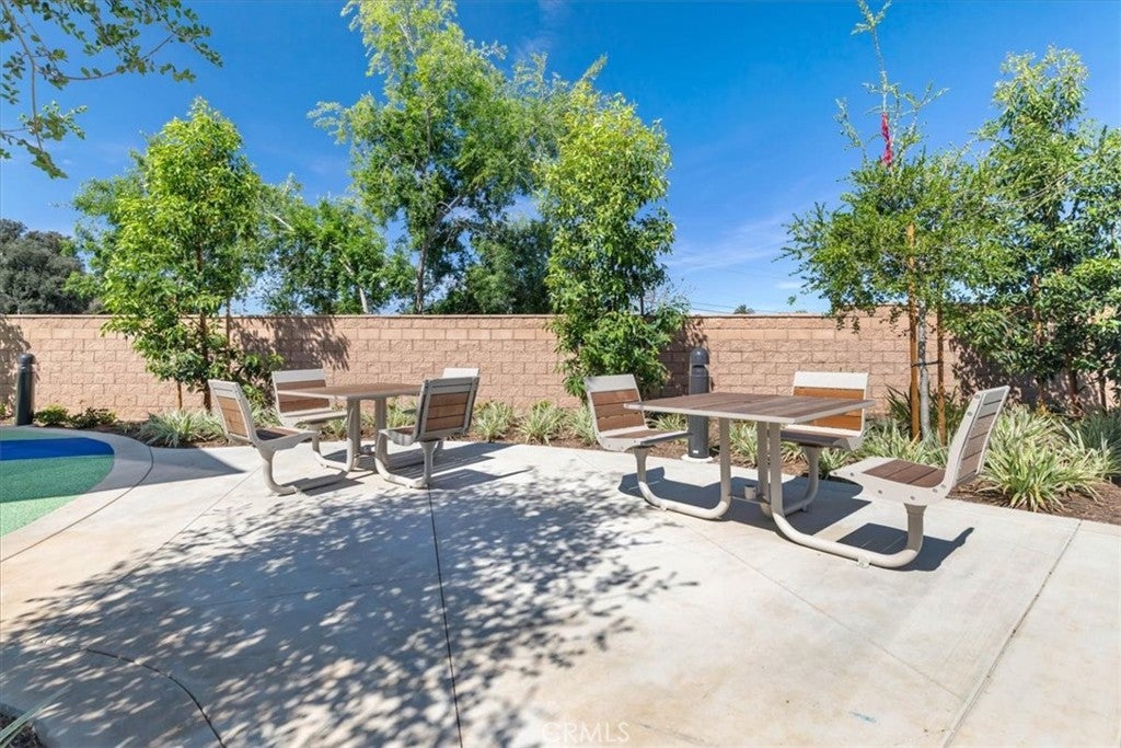 9546 Hannah Way