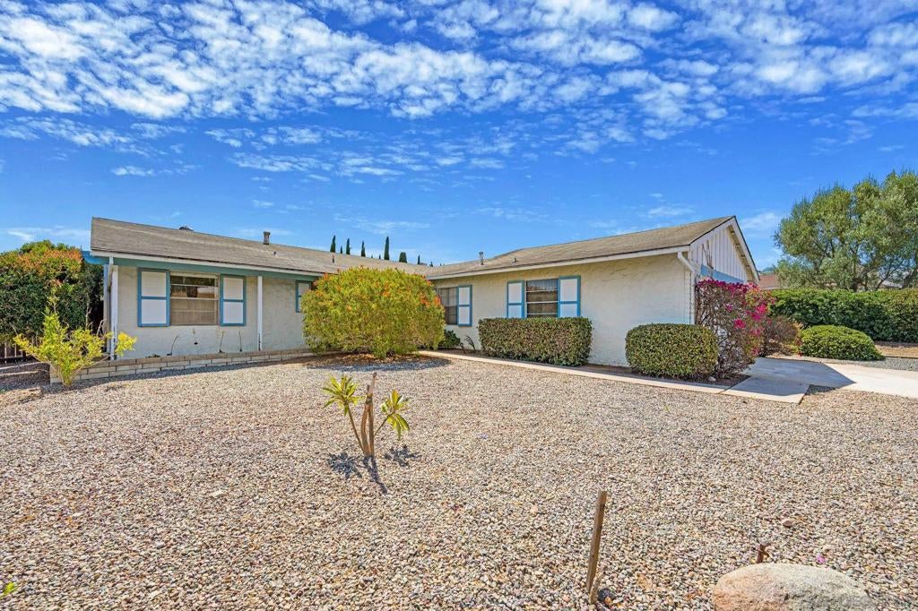 16371 Bernardo Oaks Dr