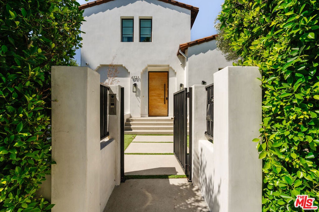6721 Drexel Avenue