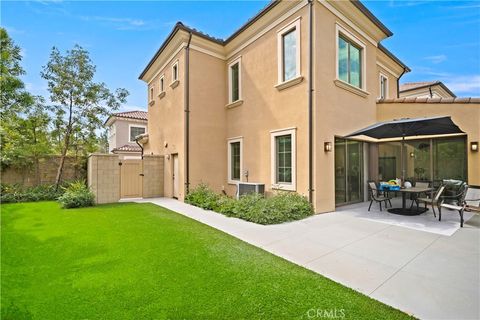 112 San Benito Irvine CA 92618