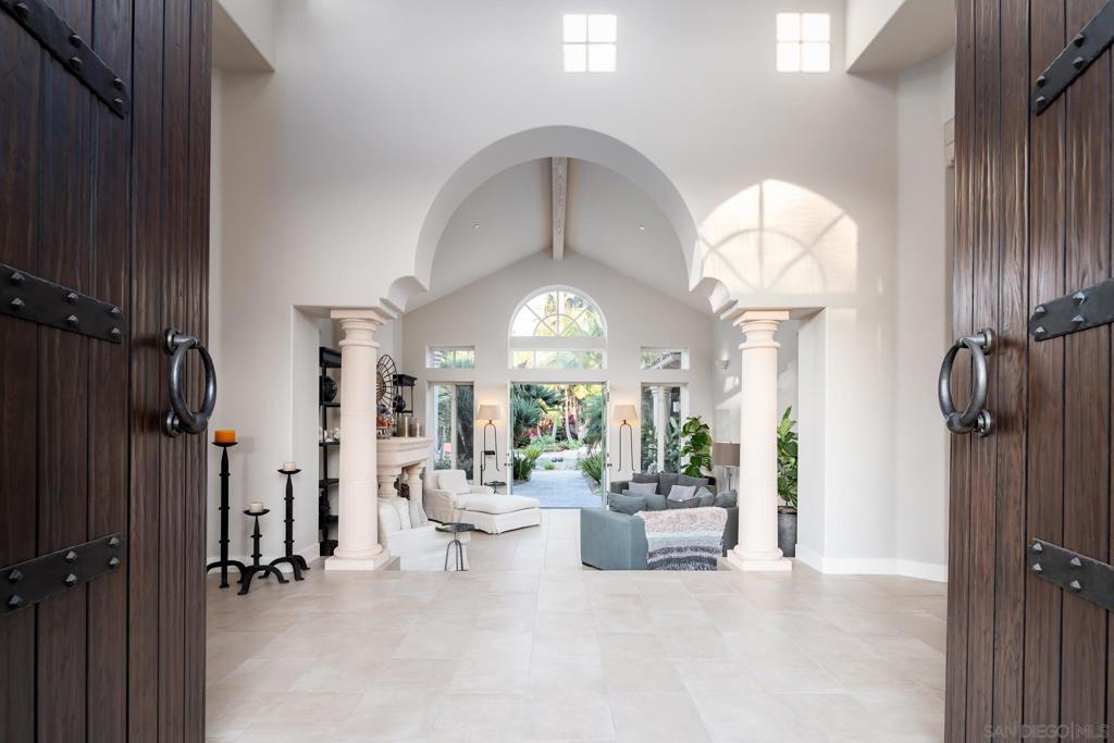 Rancho Santa Fe - Residential