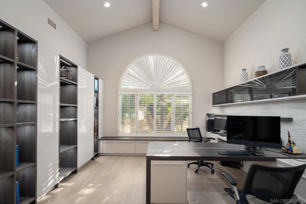 Rancho Santa Fe - Residential