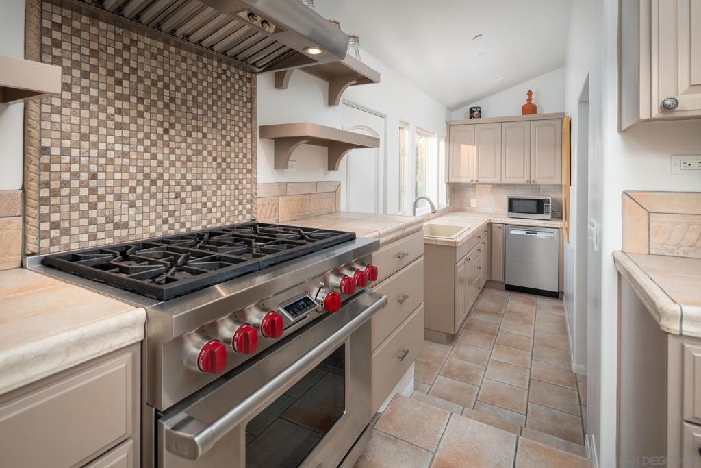 Rancho Santa Fe - Residential