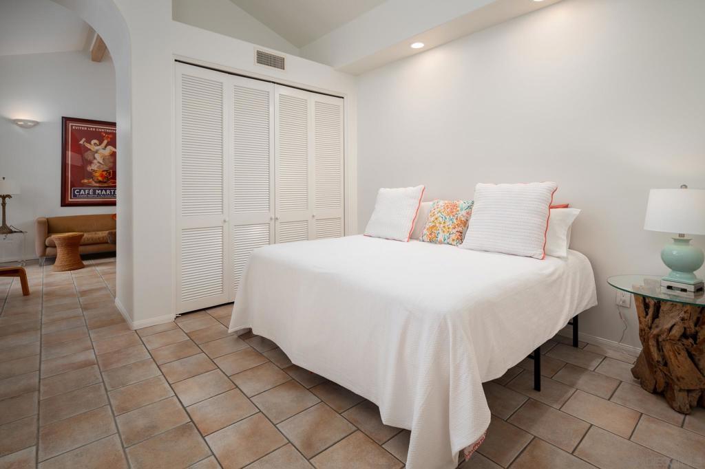 Rancho Santa Fe - Residential