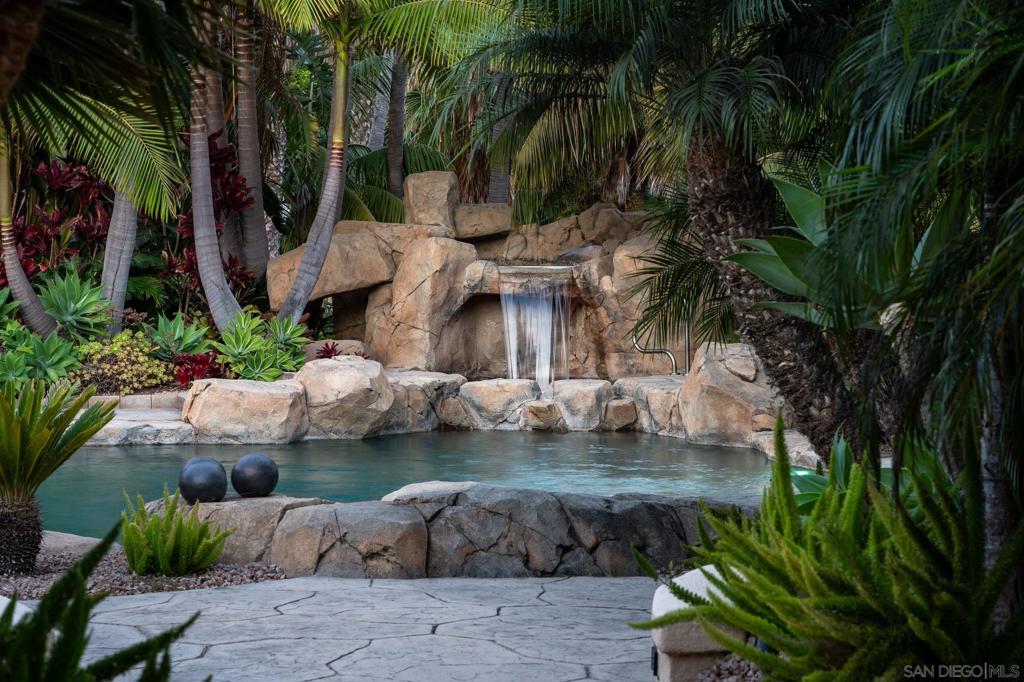 Rancho Santa Fe - Residential