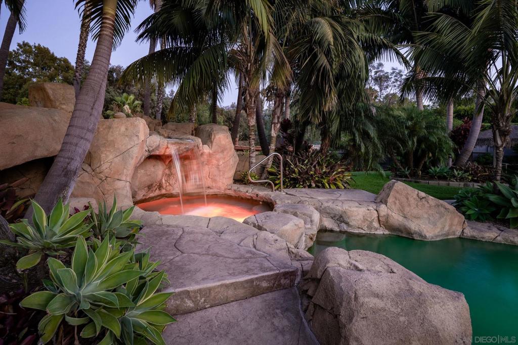 Rancho Santa Fe - Residential