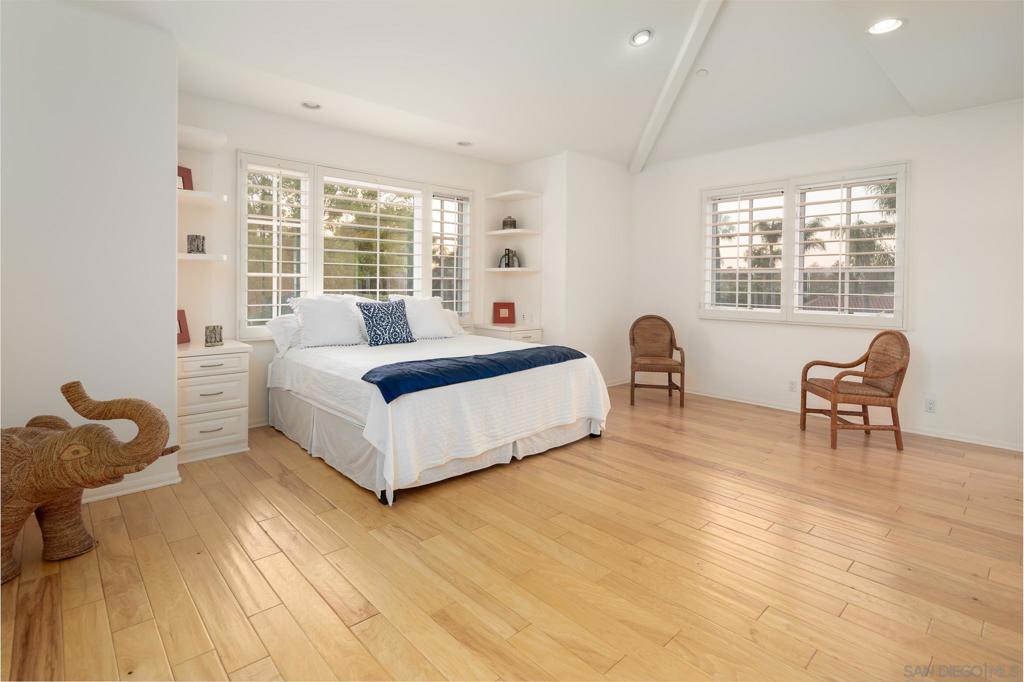 Rancho Santa Fe - Residential