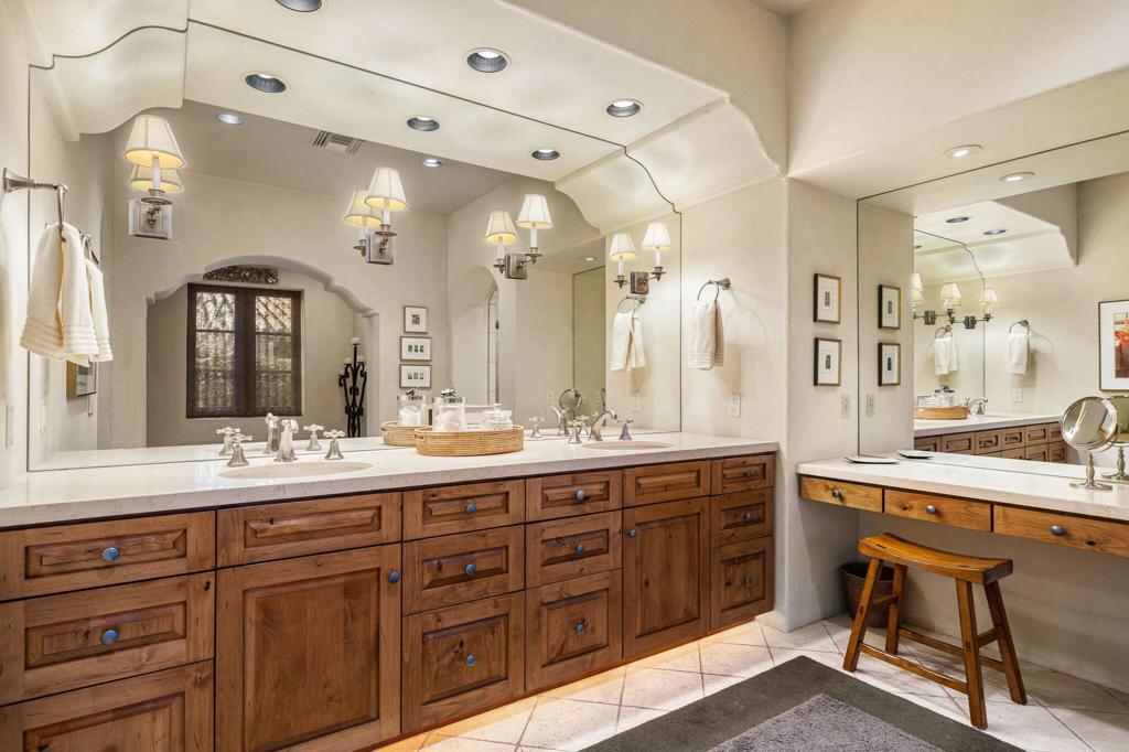 Enclave Mountain Est - Residential