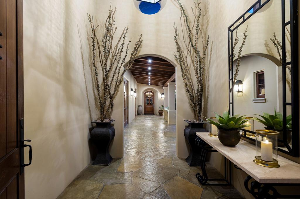 Enclave Mountain Est - Residential