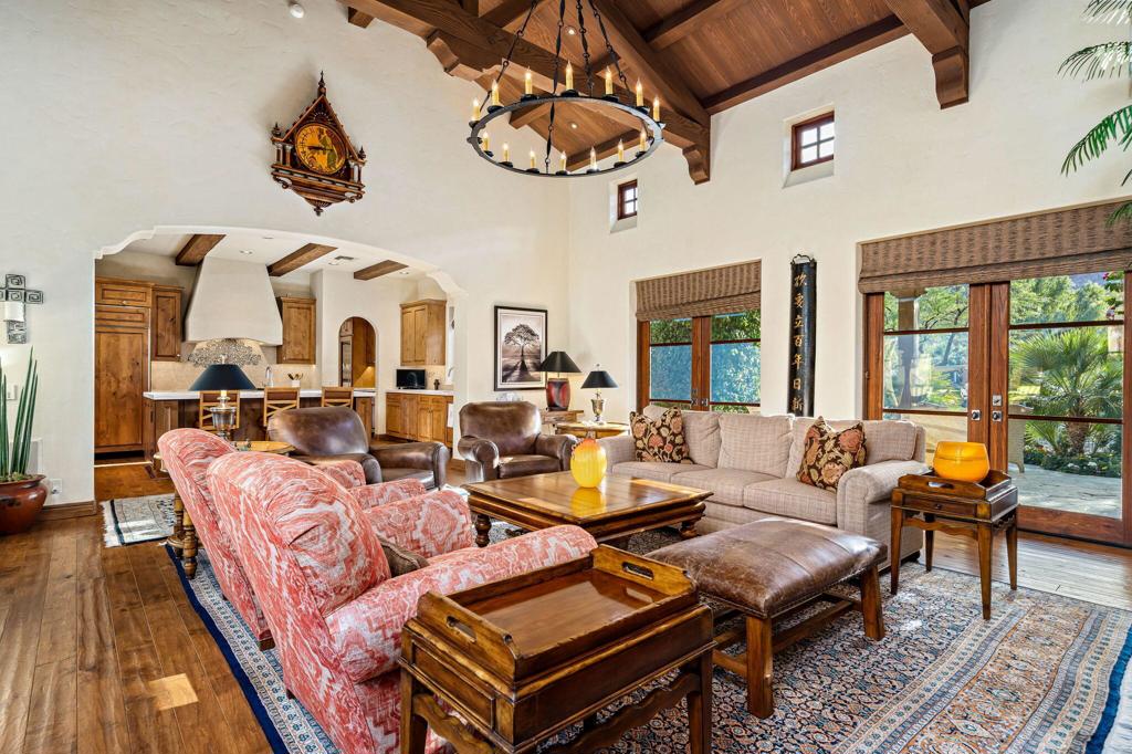 Enclave Mountain Est - Residential