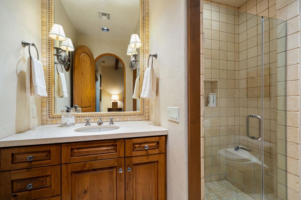 Enclave Mountain Est - Residential