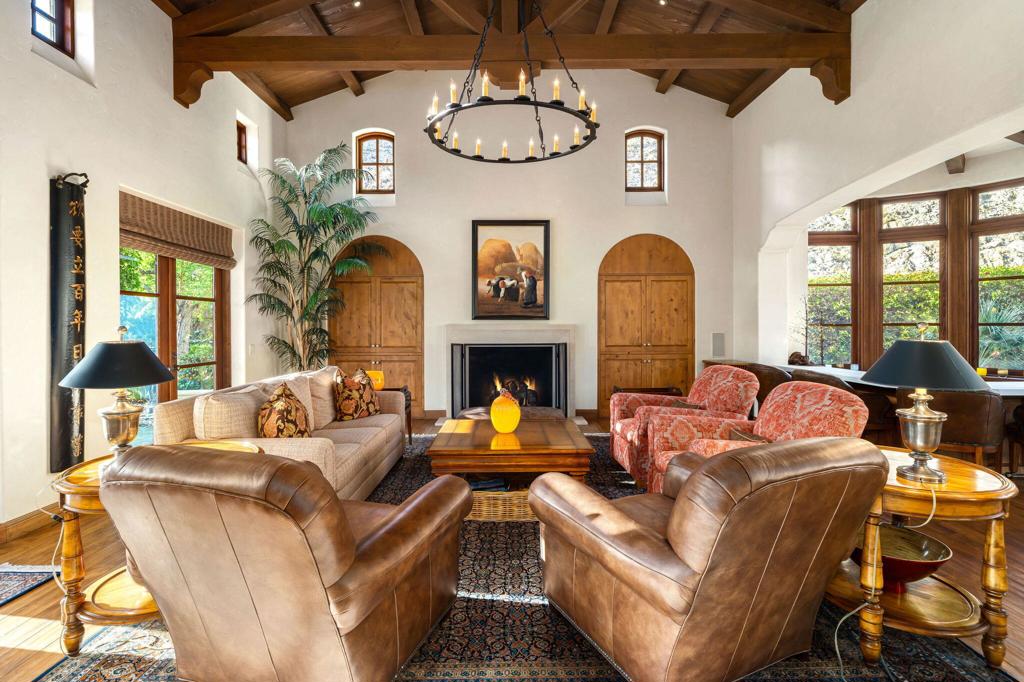 Enclave Mountain Est - Residential