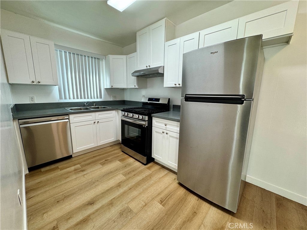 1114 N Mayfair B