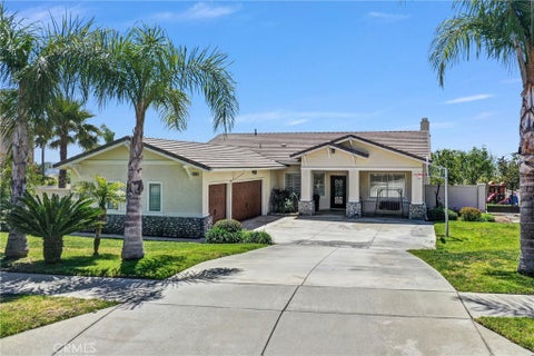 Photo of 12661 Ridgecrest Dr, Rancho Cucamonga, CA 91739 (MLS # SW26085669)