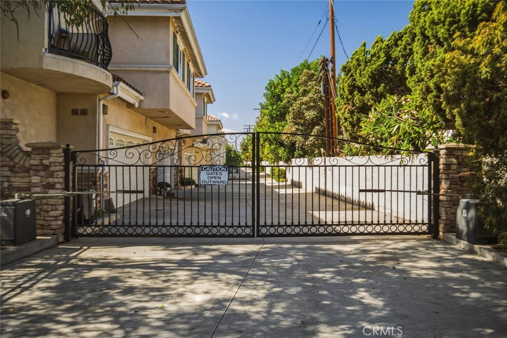 841 S Greenwood Avenue I