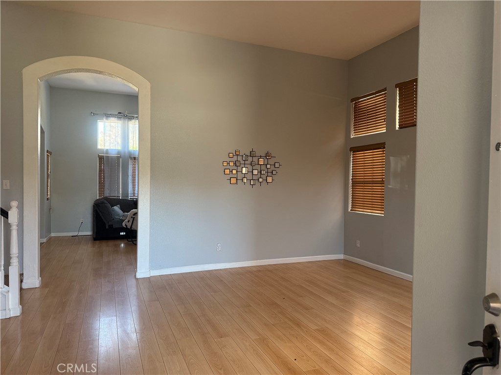 30456 Avenida Caylee