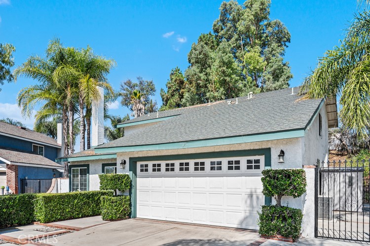 Incredible family Cul-D-Sac location with long time pride of ownership neighbors! Large lot with built-in pool & spa and RV parking. Vaulted living room ceilings with beautiful cherry wood fireplace and banister accents. New high-end flooring, remodeled baths, new stone countertops, new carpet, new paint, ceiling fans.