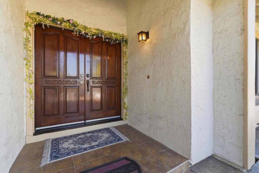 3694 Lucas Drive