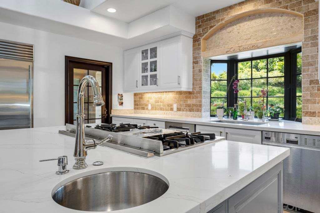 La Jolla - Residential Lease