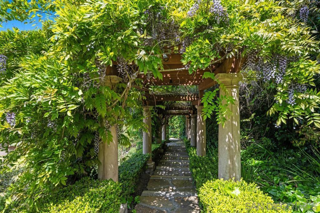 La Jolla - Residential Lease