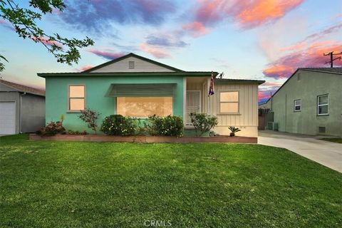 4708 Oliva Lakewood CA 90712