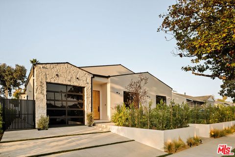 Photo of 5529 W 79th Street, Los Angeles, CA 90045 (MLS # 25593567)