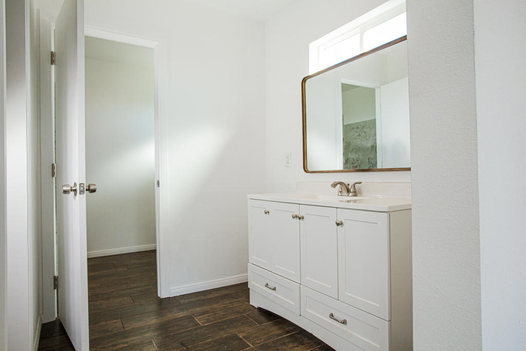 Vista Del Mar - Residential