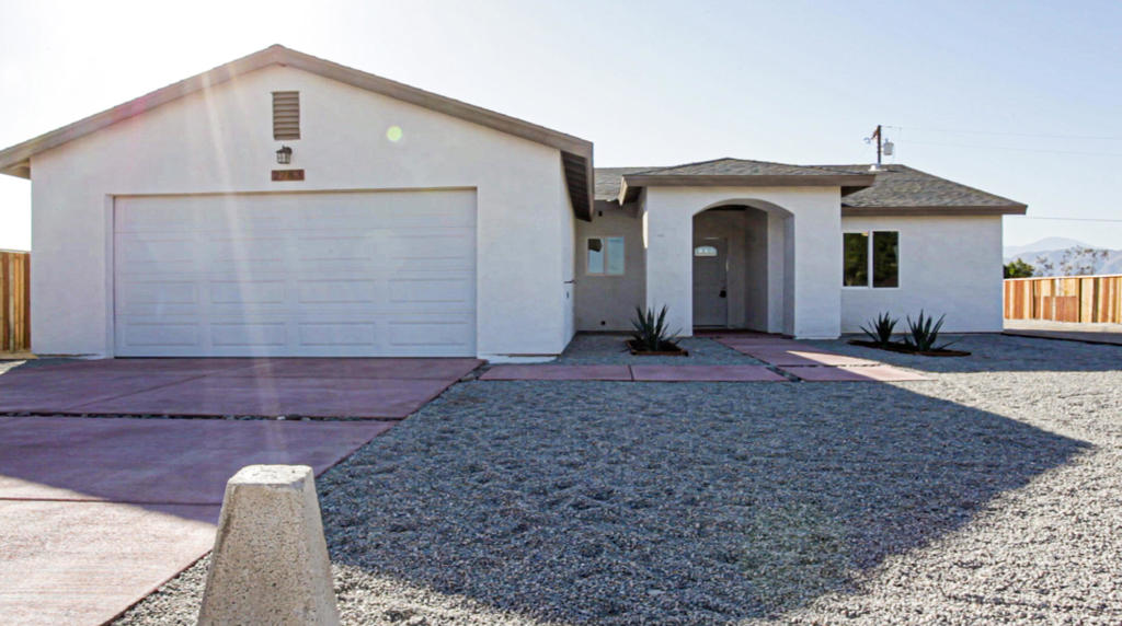 Vista Del Mar - Residential