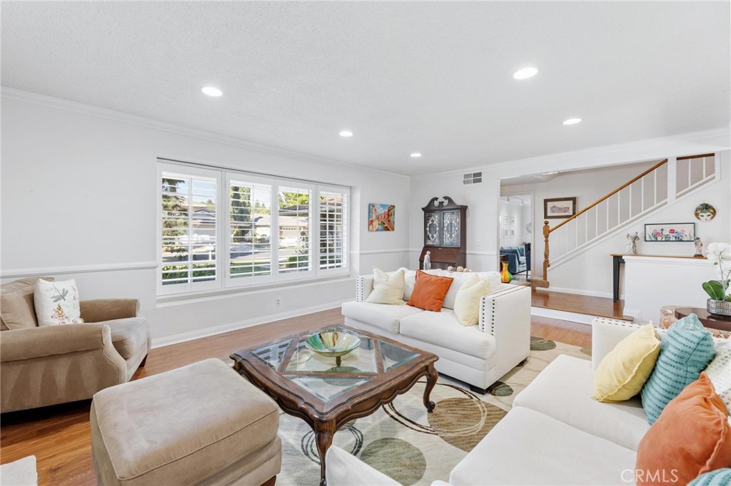 10800 Bismarck Avenue