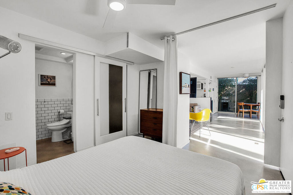 Racquet Club Garden Villas - Residential