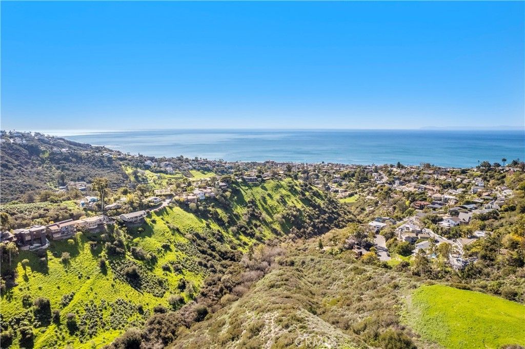 Photo of 1477 Cerritos, Laguna Beach, CA 92651 (MLS # LG26023831)