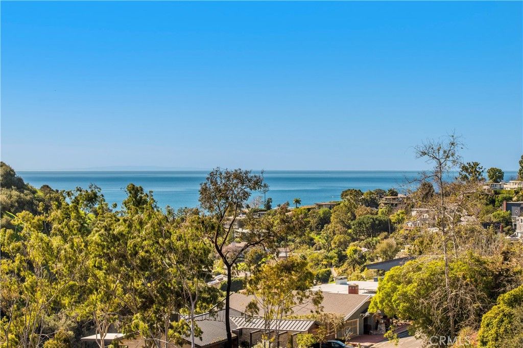 Photo of 1477 Cerritos, Laguna Beach, CA 92651 (MLS # LG26023831)