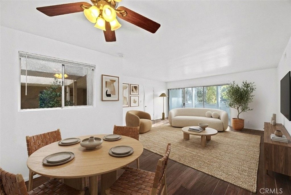 Photo of 1101 Lincoln Boulevard #1A, Santa Monica, CA 90403 (MLS # PV26010400)