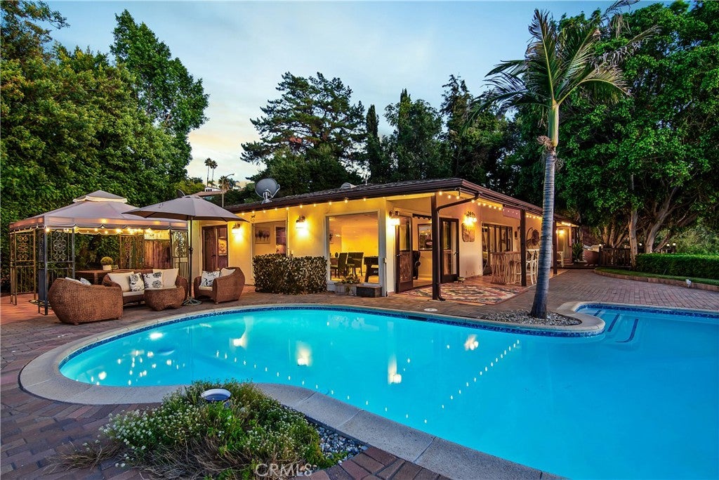 3701 Royal Meadow