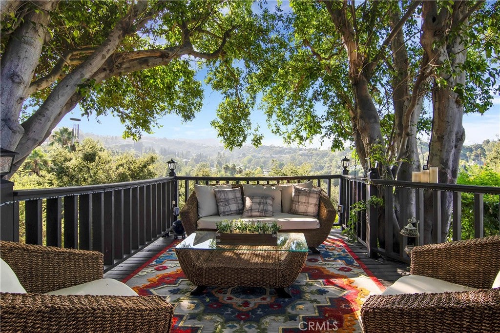 3701 Royal Meadow