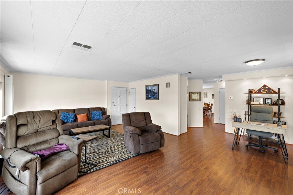 24001 Muirlands Boulevard 122