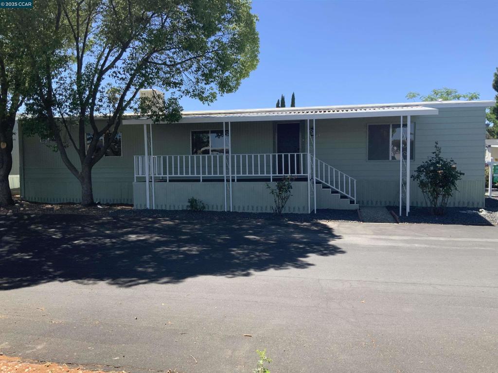 165 Tiki Ln.