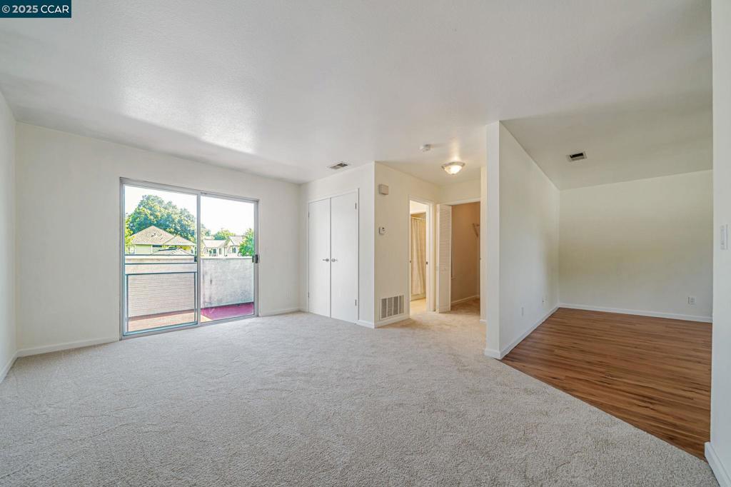 DOWNTOWN - Residential