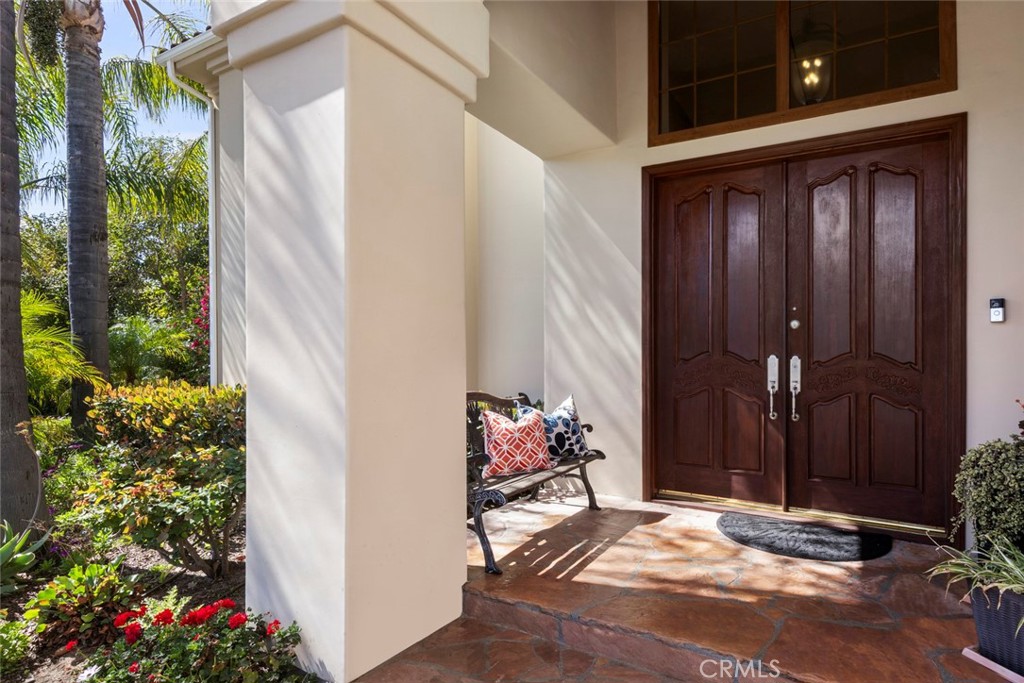 Properties 2 24925 Vista Verenda