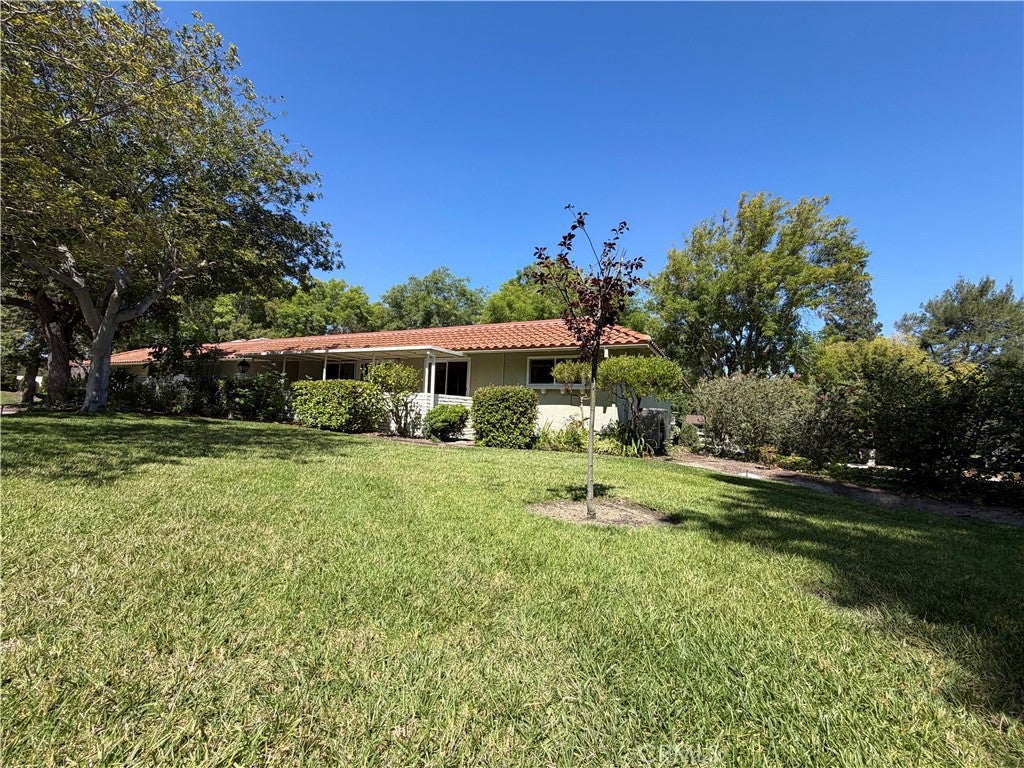 876 Avenida Sevilla P