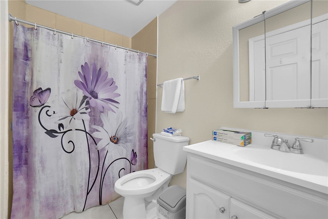 23636 Messina, Laguna Hills CA 92653 - Photo 6