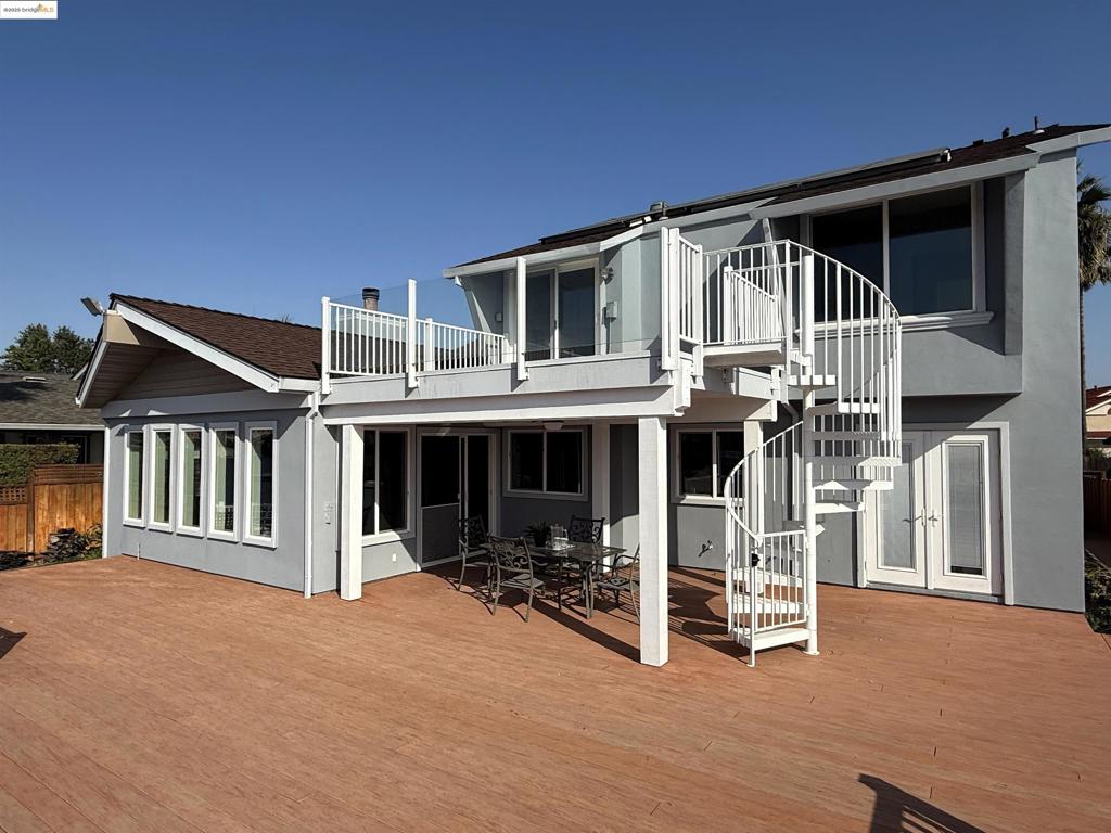 DELTA WATERFRONT ACCESS - Residential