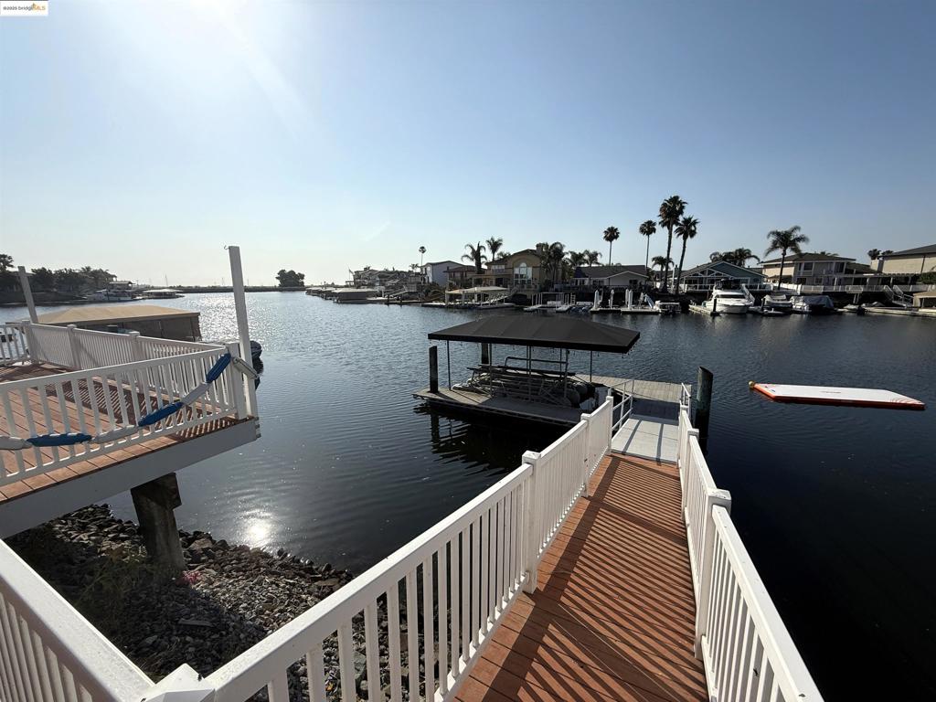 DELTA WATERFRONT ACCESS - Residential